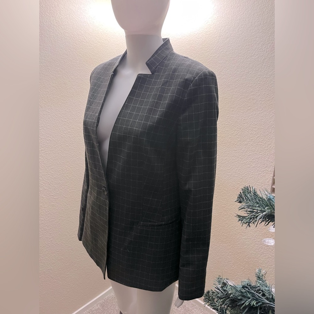 Banana Republic white grid on dark gray suit jacket size 12